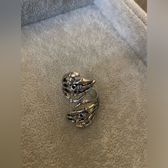 Skeleton Hand Adjustable Wrap Ring - Picture 2 of 7